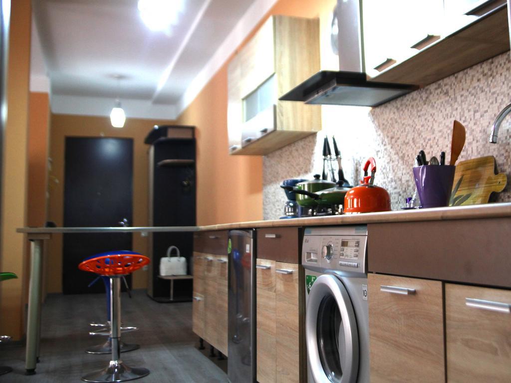 Apartment On Saadi Str Old Tbilisi Exterior foto